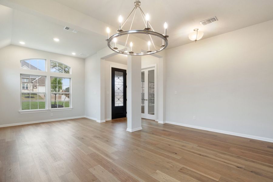 Image 55 representing the Palmer by Ashton Woods in The Estates at La Cima, San Marcos, TX.