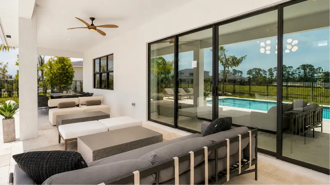 4662 Versailles Lanai 1of3 F1 Base1 4662 Versailles Lanai 1of3 F1 Base1