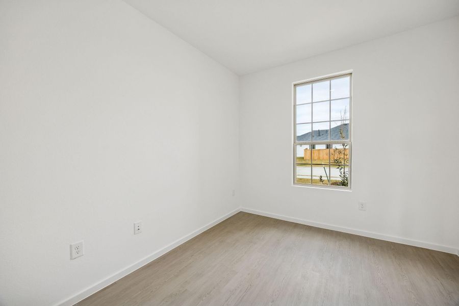 Spacious, unfurnished interior of a new home in Crosby Farms, Crosby (Image 27).