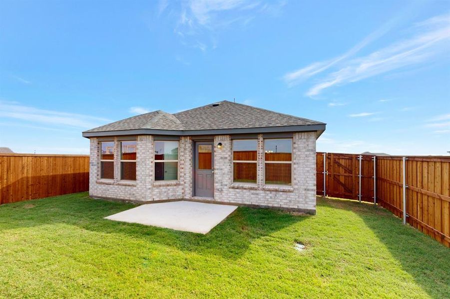 Exterior details and patio area of a home in Mobberly Farms, Pilot Point (Image 20). Exterior details and patio area of a home in Mobberly Farms, Pilot Point (Image 20).
