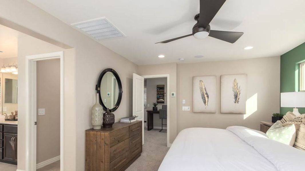 Representative furnished interior of a home built from the Windsor by Taylor Morrison in Legado Landmark Collection, Queen Creek (Image 61).