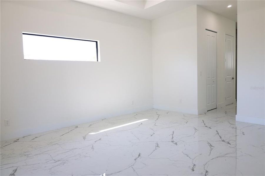 Spacious, unfurnished interior of a new home in , Cape Coral (Image 18). Spacious, unfurnished interior of a new home in , Cape Coral (Image 18).