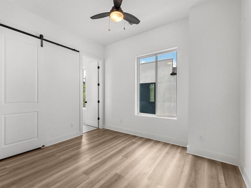 Spacious, unfurnished interior of a new home in Allura At Val Verde, Houston (Image 22).