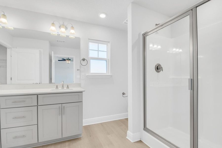 Representative furnished interior of a home built from the Plan 1817 by Adams Homes in Pine Top, Cantonment (Image 9).