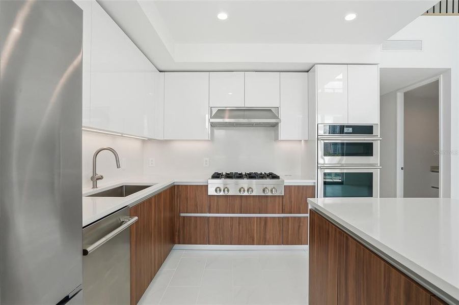 Furnished interior view inside a new home in , St. Petersburg (Image 9).