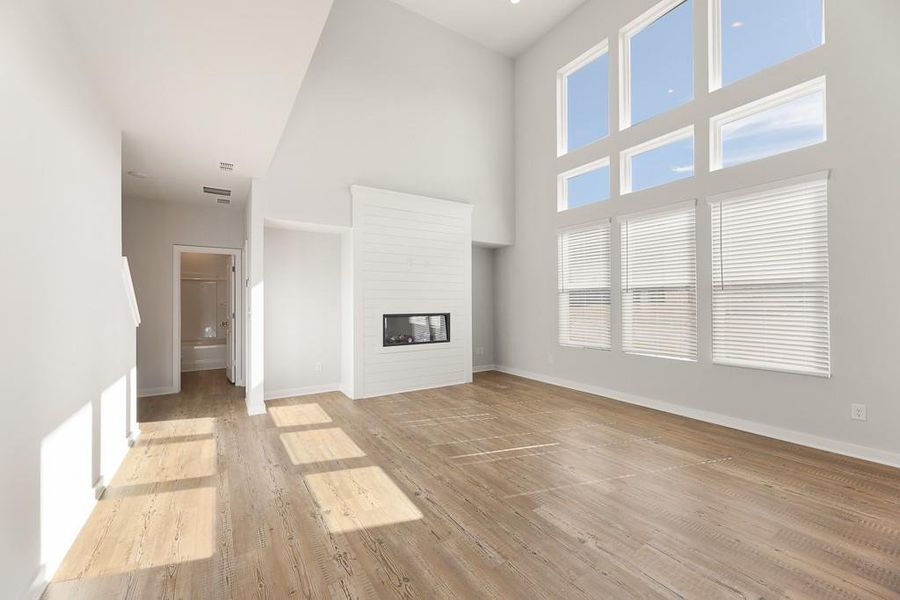 Spacious, unfurnished interior of a new home in Parkview Estates, South Fulton (Image 8). Spacious, unfurnished interior of a new home in Parkview Estates, South Fulton (Image 8).