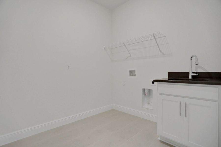 2,723sf New Home in Parrish, FL.  - Slide 16