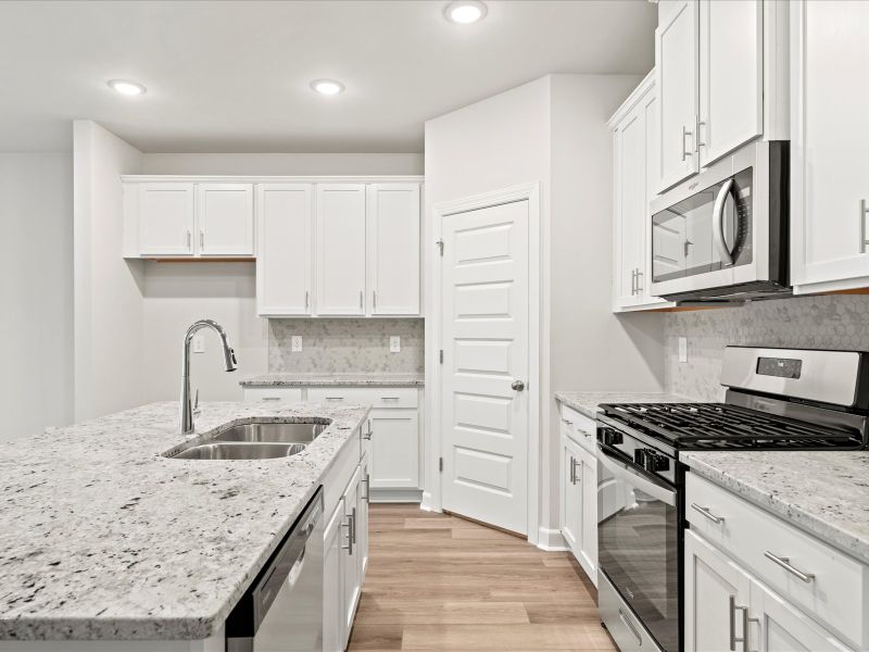 Welcome to the Brentwood floorplan at The Farm at Wells Creek - Signature Collection. Welcome to the Brentwood floorplan at The Farm at Wells Creek - Signature Collection.