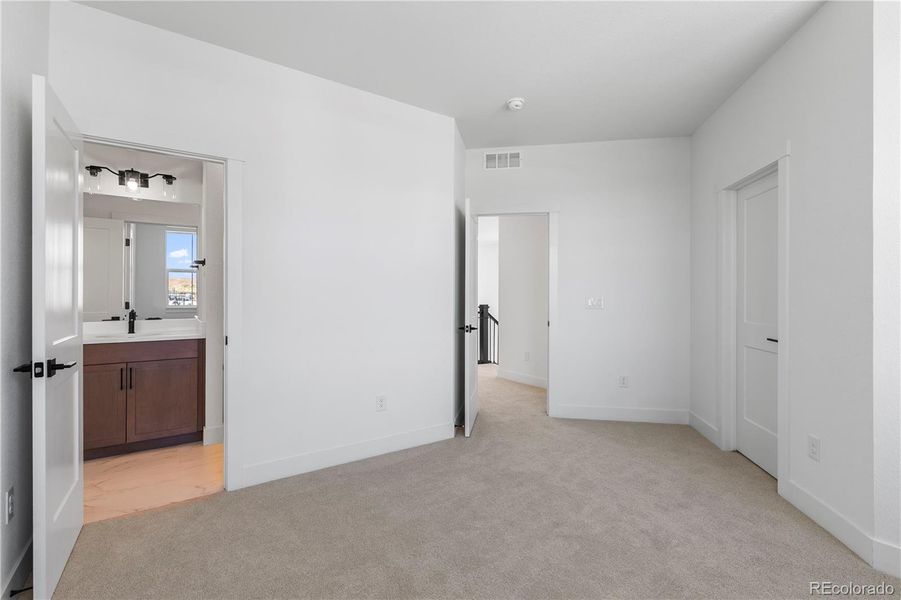 Spacious, unfurnished interior of a new home in Dillon Pointe - Journey, Westminster (Image 21).