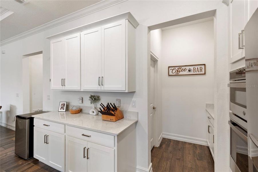 Furnished interior view inside a new home in , Land O' Lakes (Image 32).