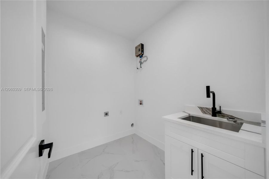 Image 44 of a home in .
