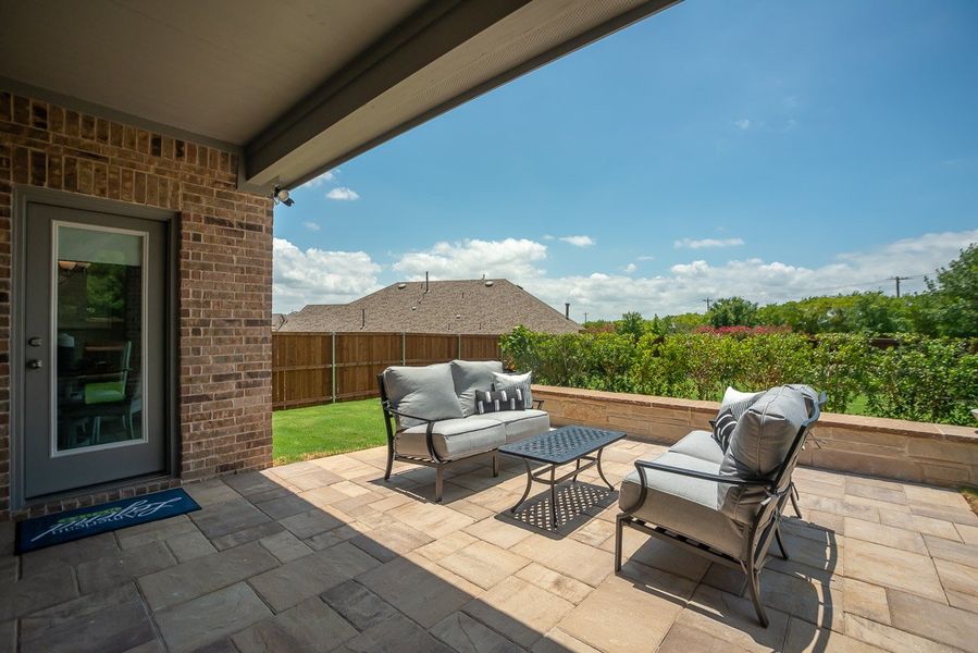 Furnished interior view inside a new home in Wildridge, Oak Point (Image 31).