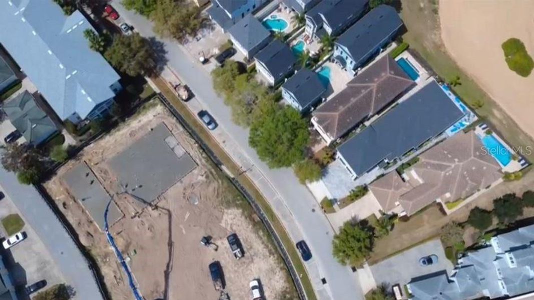 Site preparation for new homesites in , Reunion (Image 19).