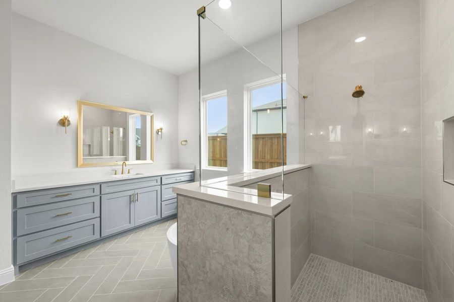 The Benson Primary Bath