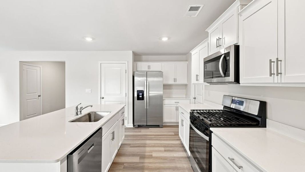Furnished interior view inside a new home in Harrier Point, Woodruff (Image 10).