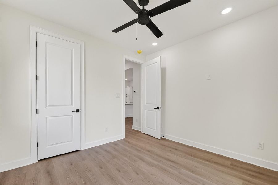 Spacious, unfurnished interior of a new home in , Houston (Image 25). Spacious, unfurnished interior of a new home in , Houston (Image 25).