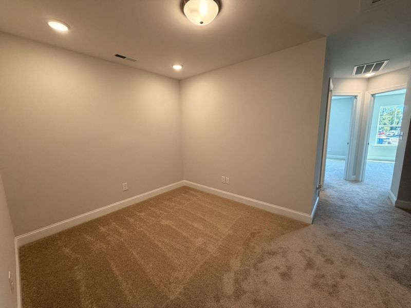 Spacious, unfurnished interior of a new home in Harrisburg Village Townhomes, Harrisburg (Image 13).