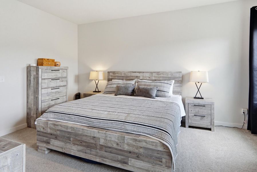 Furnished interior view inside a new home in , Hanahan (Image 14).