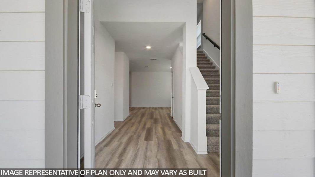 Representative furnished interior of a home built from the Renae by D.R. Horton in Venetian Pines, Conroe (Image 5). Representative furnished interior of a home built from the Renae by D.R. Horton in Venetian Pines, Conroe (Image 5).