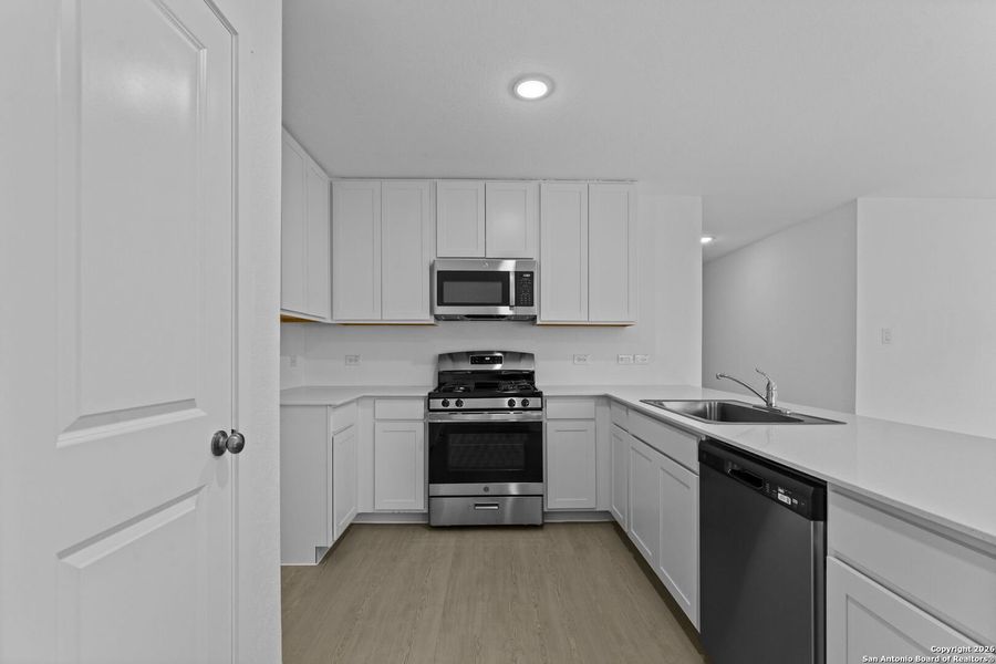 Furnished interior view inside a new home in Steelwood Trails: Watermill Collection, New Braunfels (Image 4).