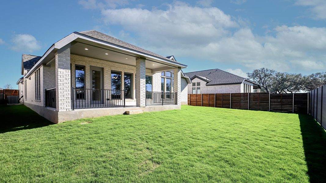 Exterior details and patio area of a home in Juniper Springs, Lockhart (Image 3).
