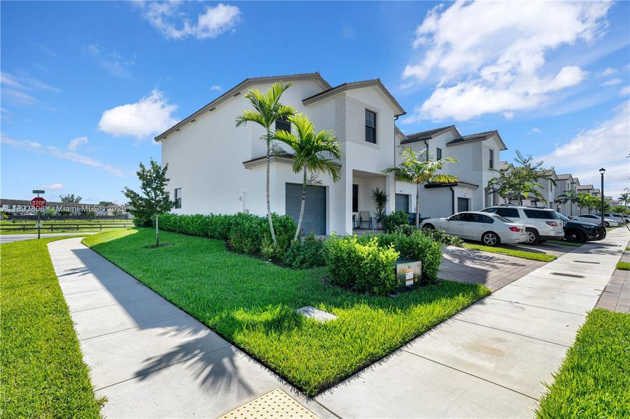 Image 33 of a home in .