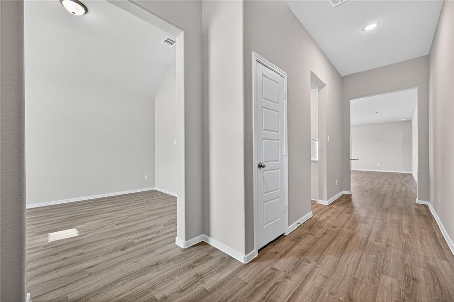 Spacious, unfurnished interior of a new home in Cypress Green, Hockley (Image 25). Spacious, unfurnished interior of a new home in Cypress Green, Hockley (Image 25).