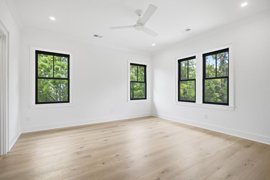 Spacious, unfurnished interior of a new home in , Awendaw (Image 25).