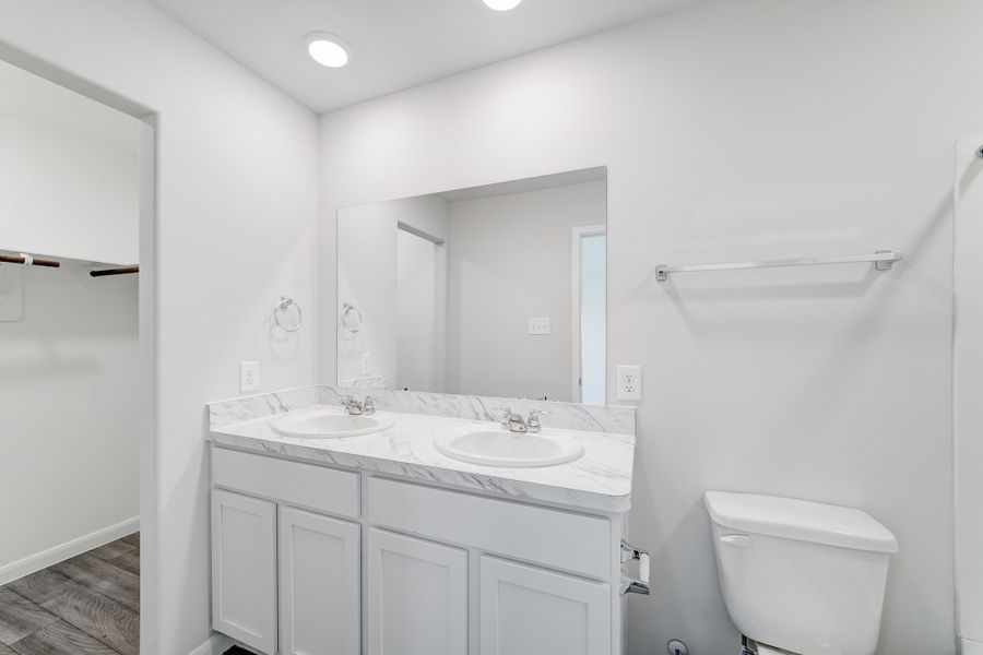 Representative furnished interior of a home built from the Washington by National HomeCorp in The Quarry, Cuero (Image 14). Representative furnished interior of a home built from the Washington by National HomeCorp in The Quarry, Cuero (Image 14).