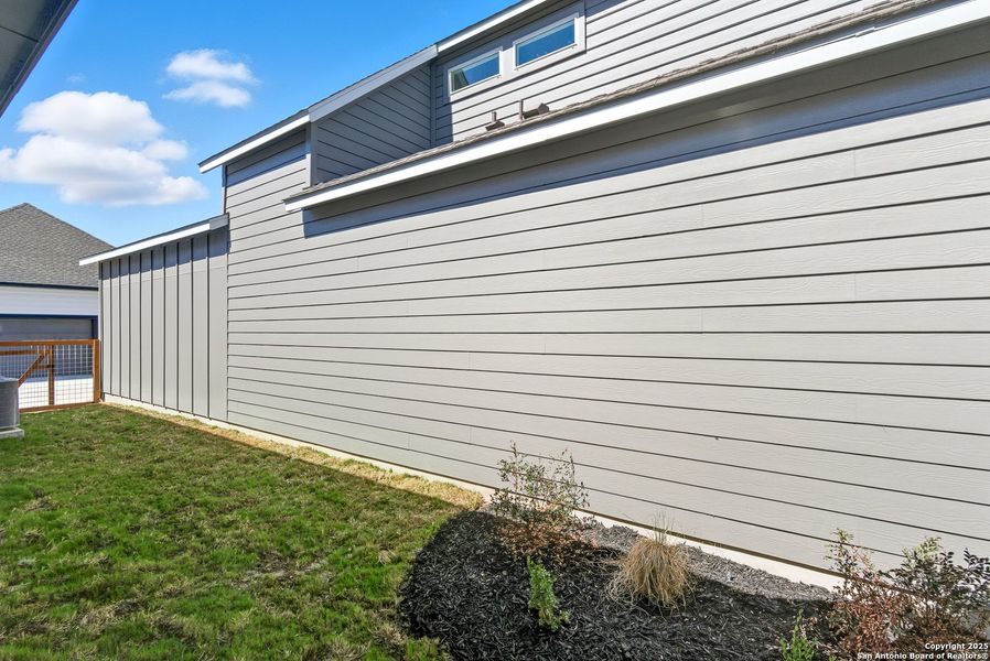 Exterior details and patio area of a home in The Crossvine – Garden Homes, Schertz (Image 17).