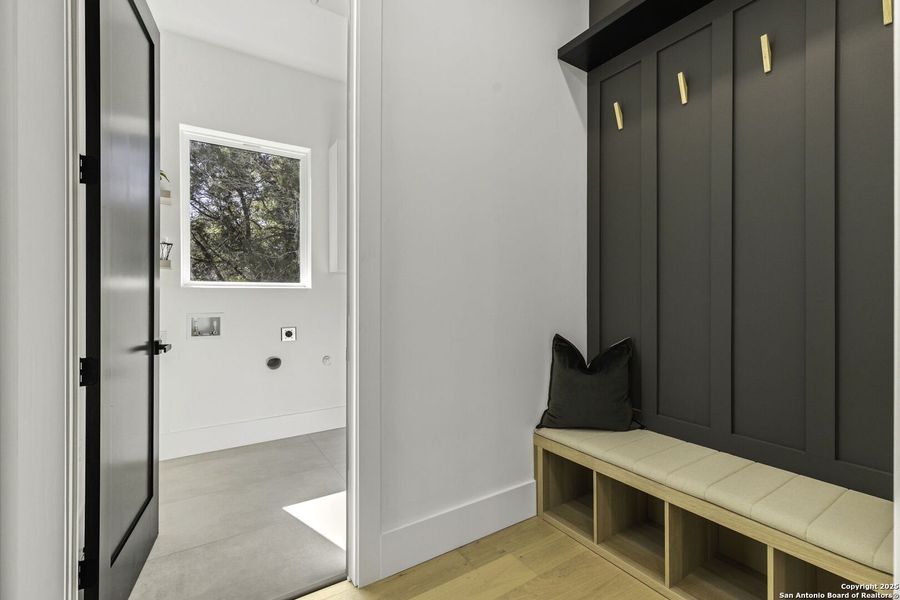 Furnished interior view inside a new home in , Boerne (Image 32).