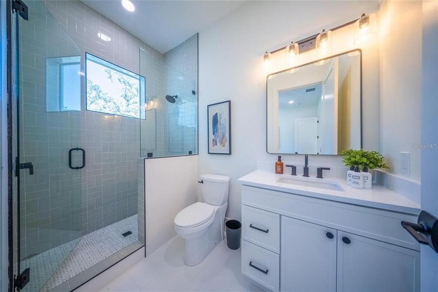 Furnished interior view inside a new home in , Sarasota (Image 54).