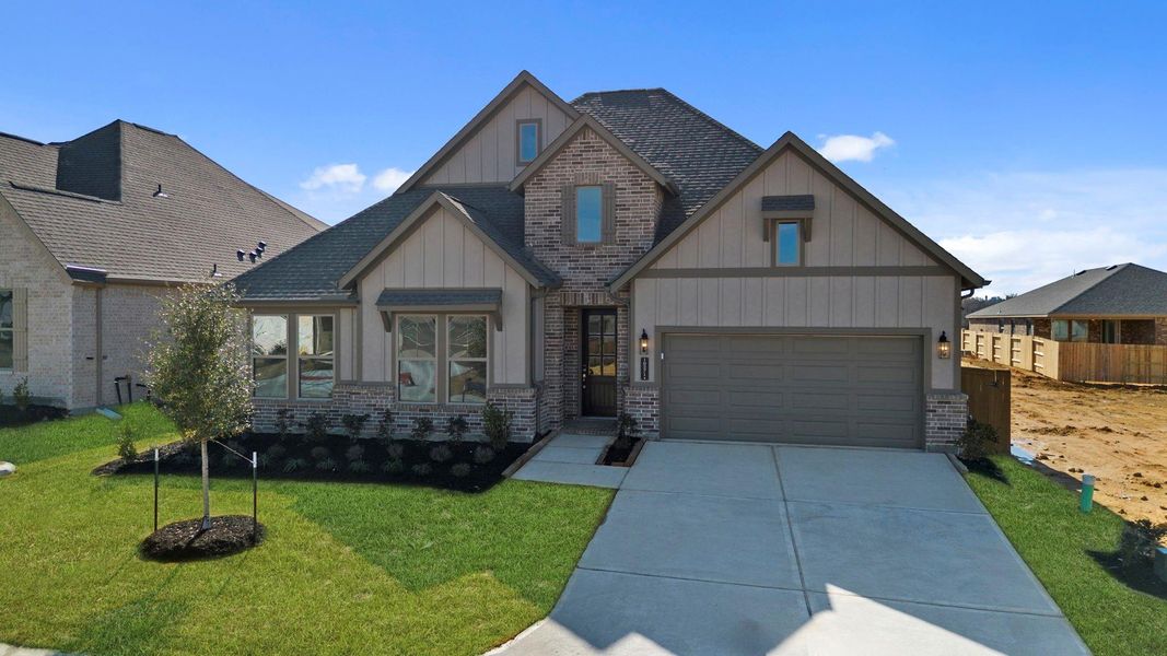 Front exterior of a new home in Chambers Creek, Willis, TX, highlighting curb appeal (Image 20). Front exterior of a new home in Chambers Creek, Willis, TX, highlighting curb appeal (Image 20).