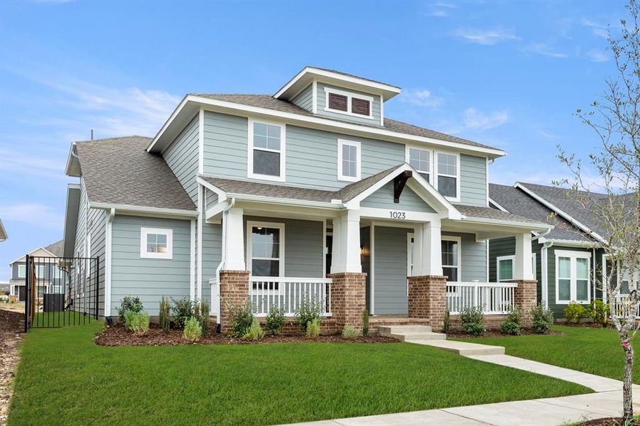 02. 1023 Abigail - Front (2)