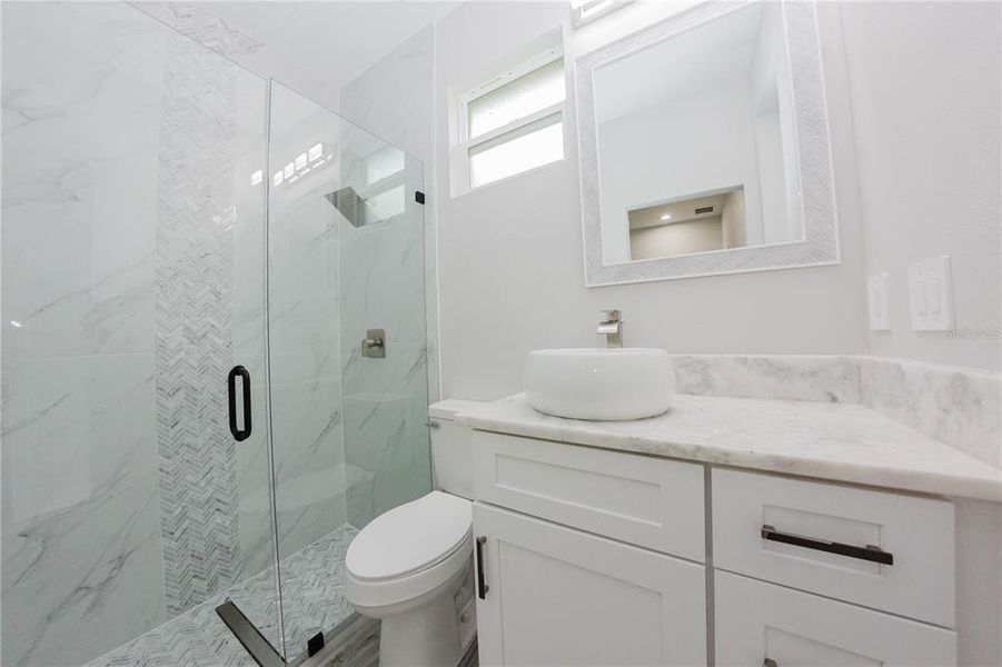 Furnished interior view inside a new home in , Eustis (Image 9).