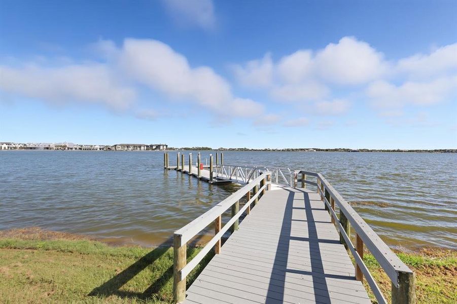 Image 33 of a home in Nautique at Waterside.
