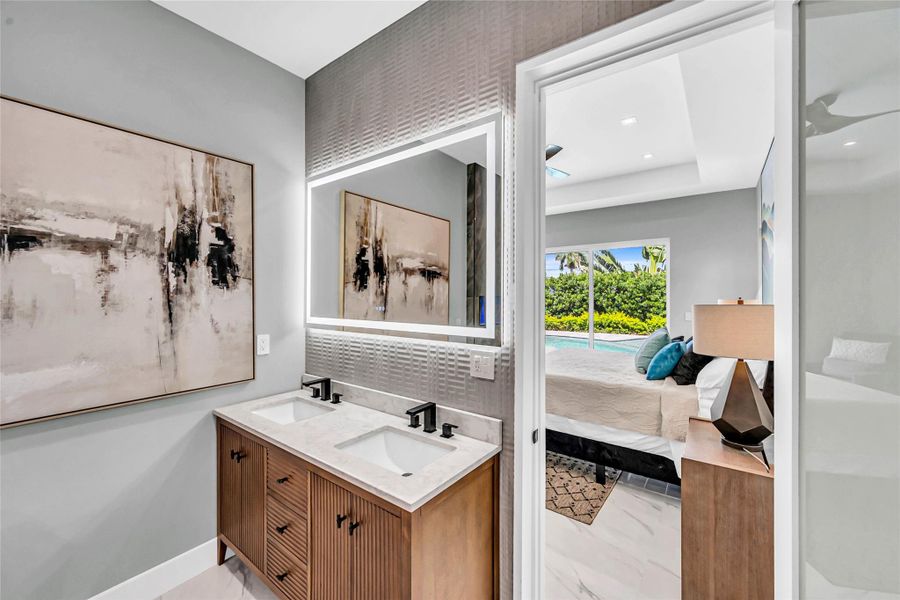 Furnished interior view inside a new home in , Oakland Park (Image 28).