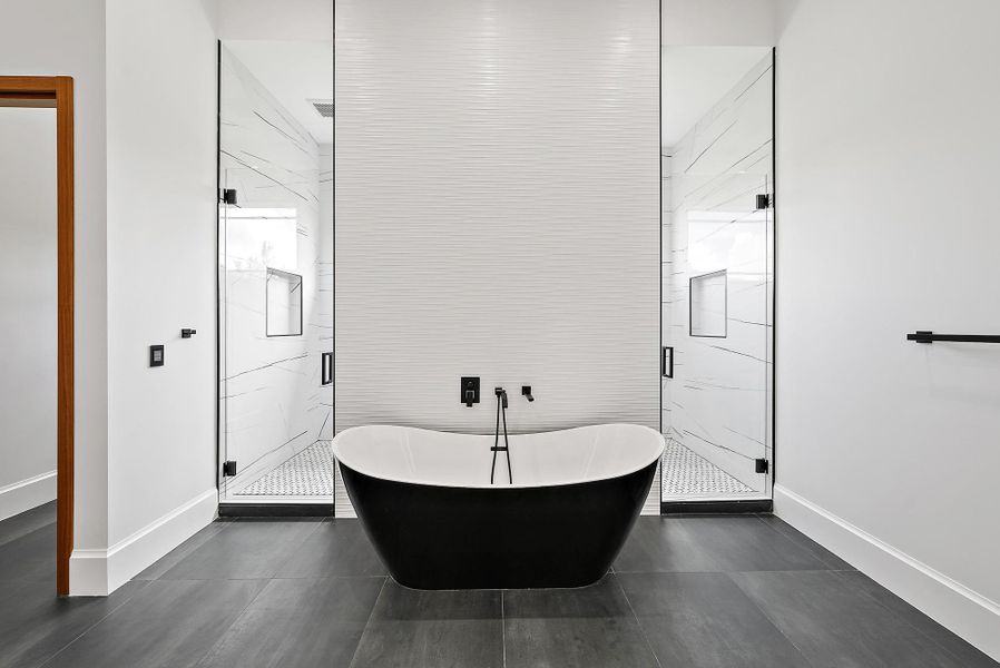 Furnished interior view inside a new home in , West Palm Beach (Image 6).