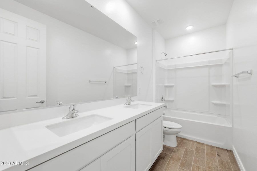 PHX_Miravida_Lot 1176_Harbor_14784_Bath2