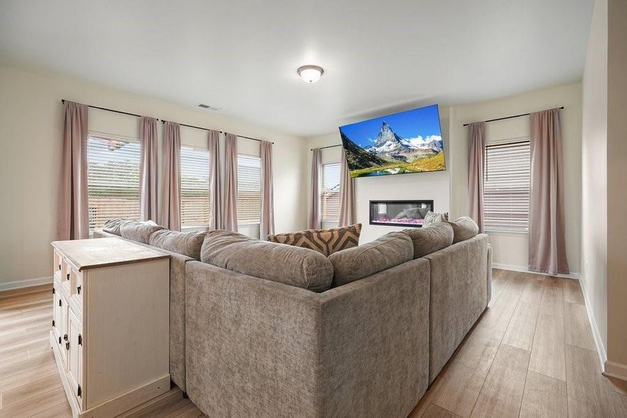 Furnished interior view inside a new home in , Adairsville (Image 6).