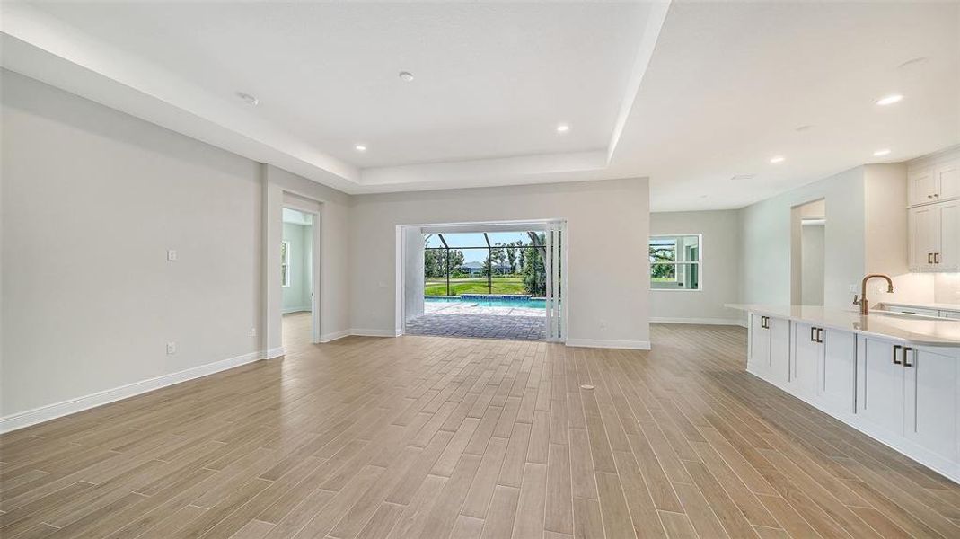 Spacious, unfurnished interior of a new home in Canoe Creek, Parrish (Image 47). Spacious, unfurnished interior of a new home in Canoe Creek, Parrish (Image 47).