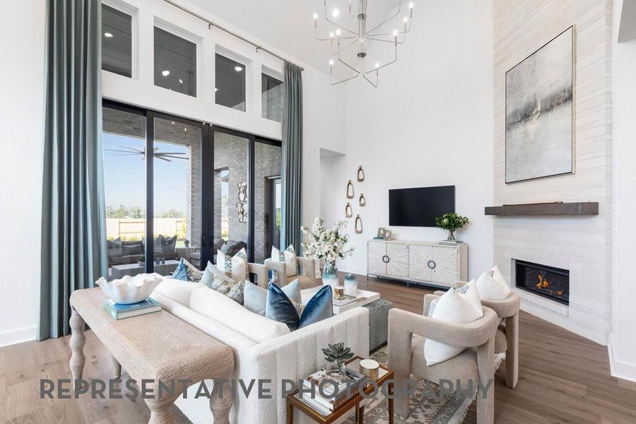Furnished interior view inside a new home in Cross Creek West, Fulshear (Image 16).