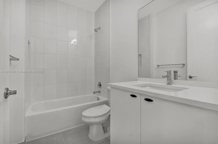 Furnished interior view inside a new home in , Boca Raton (Image 15). Furnished interior view inside a new home in , Boca Raton (Image 15).