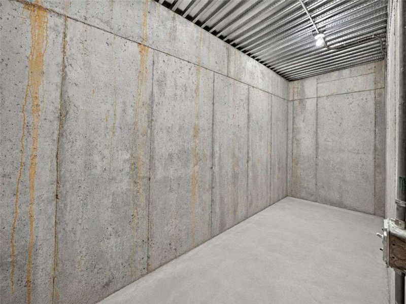 Image 84 of a home in .