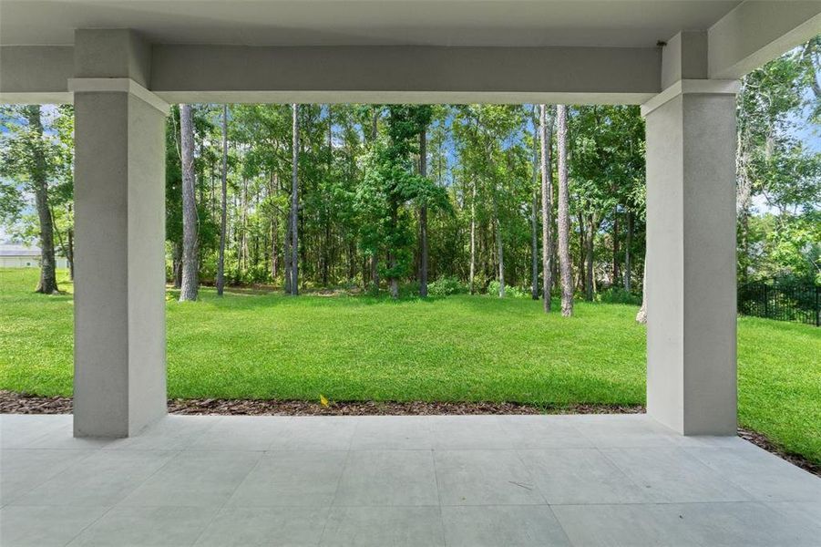 Exterior details and patio area of a home in Southern Hills Plantation, Brooksville (Image 3). Exterior details and patio area of a home in Southern Hills Plantation, Brooksville (Image 3).