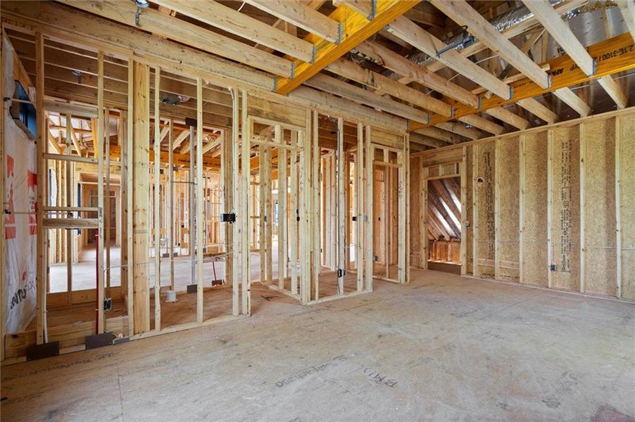 Spacious, unfurnished interior of a new home in , Brookhaven (Image 34).