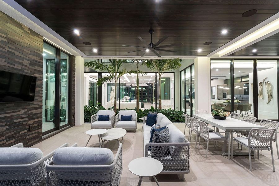 169_Coconut_Palm_Road_Dusk_20