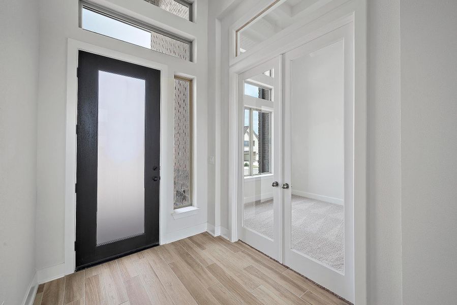 Spacious, unfurnished interior of a new home in Flora - 60', Hutto (Image 30).