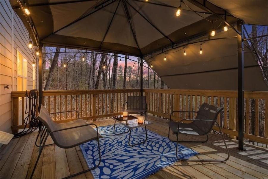 Community amenities in Tell River, Atlanta (Image 38). Community amenities in Tell River, Atlanta (Image 38).