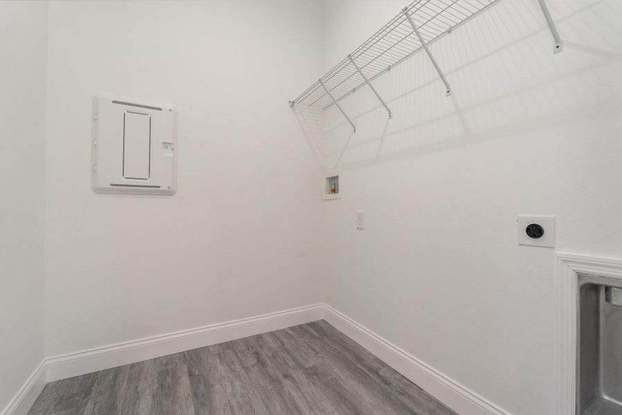 Spacious, unfurnished interior of a new home in , Palm Bay (Image 29). Spacious, unfurnished interior of a new home in , Palm Bay (Image 29).